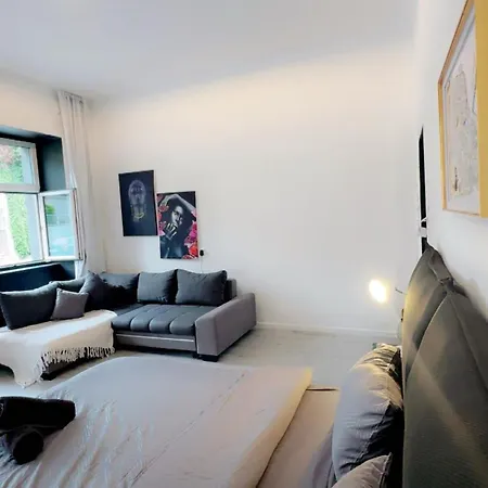 Apartment 1-bedroom Retreat In Area Klosterneuburg