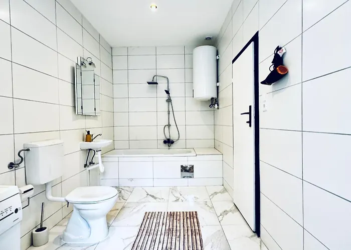 شقة 1-bedroom Retreat In Area *